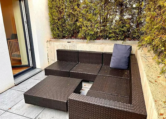 Bei Playmobil Eg,130m2,grosse Terassen,24h Self Check-in, Free Parking زيمدورف